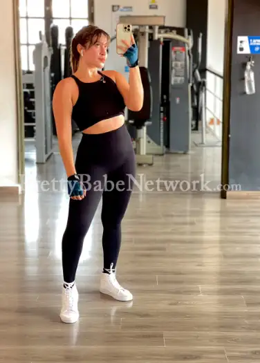 Hot Fitness Influencer Sapna—Famed Celebrity Escort in Mumbai, Andheri West